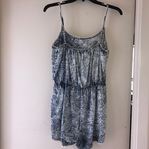 Romper - Picture 2 of 3